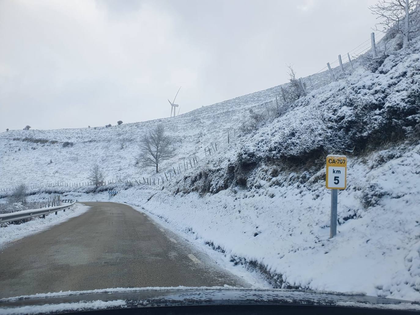 Carretera de Valderredible, esta mañana.