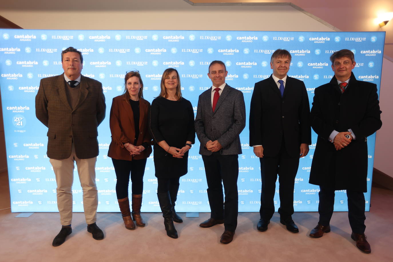 Íñigo Fernández, Marta Gutiérrez, María Vega, David Gomila, Pedro Ortiz y Gerardo Pellón.