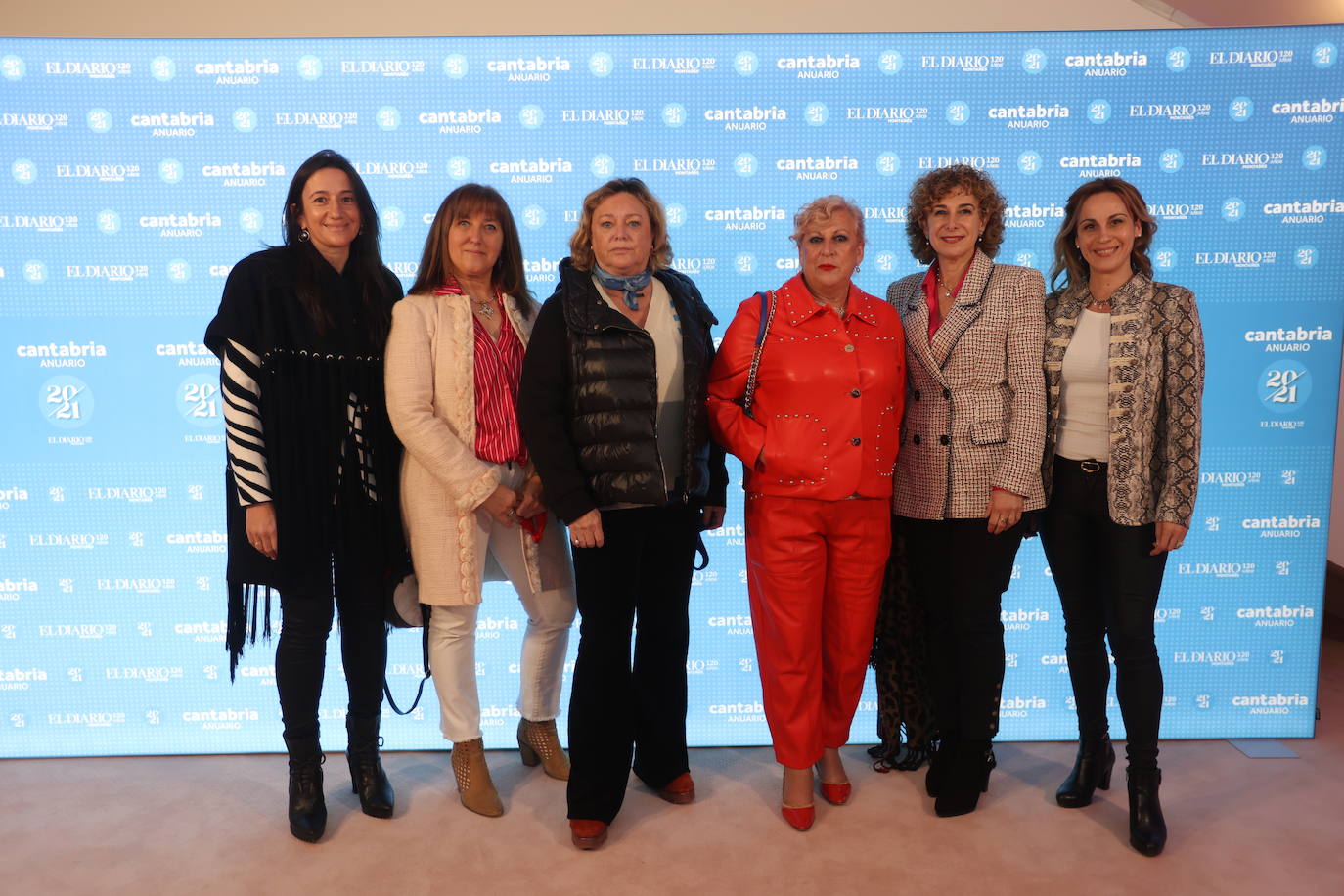 Raquel Menezo, Marián Villa, Marta Saiz, Mari Luiz Fernández, Inmaculada Torrijos y Ana Isabel Antón.