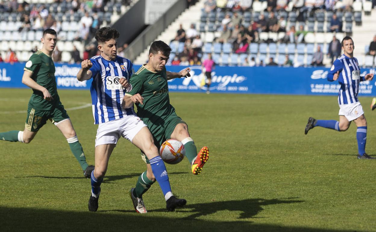 La Gimnástica aplaza el ascenso a Segunda RFEF