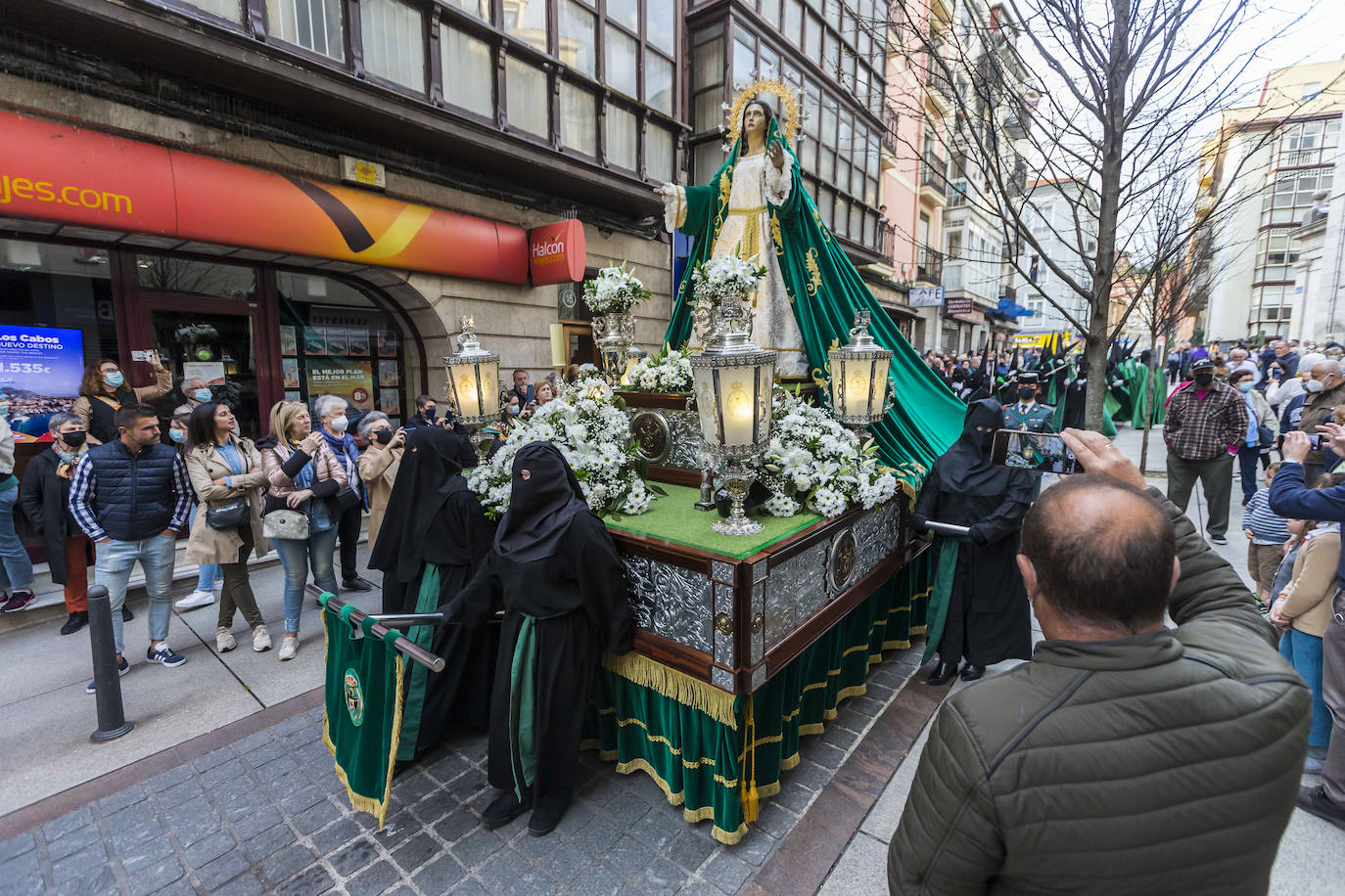 Fotos: La Esperanza vuelve a las calles de Santander