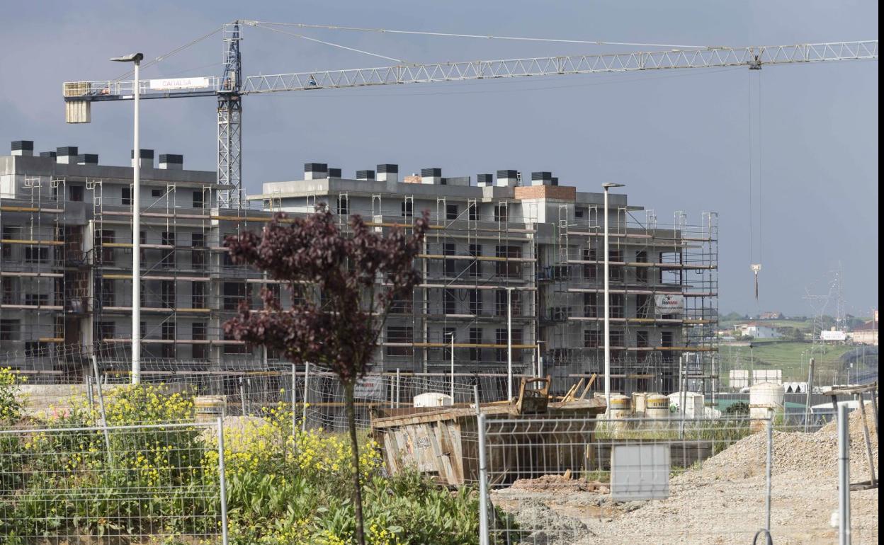 Una promoción de viviendas en construcción en Nueva Montaña. 