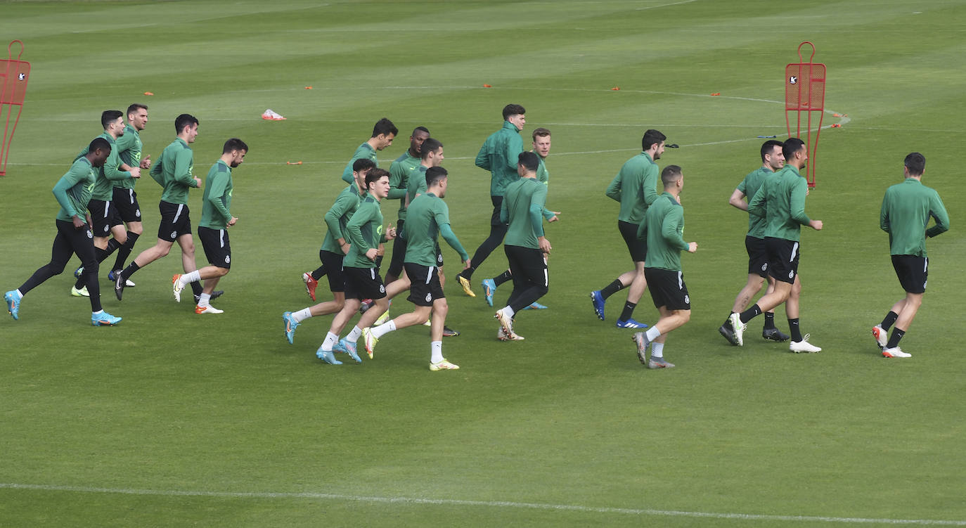 Fotos: Imágenes del entrenamiento del Racing abierto al público