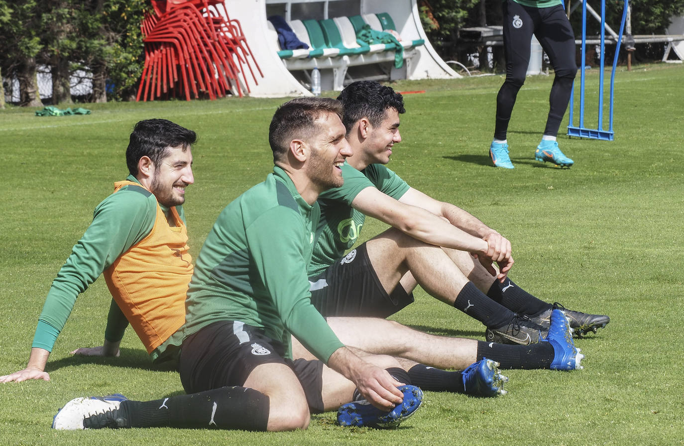 Fotos: Imágenes del entrenamiento del Racing abierto al público