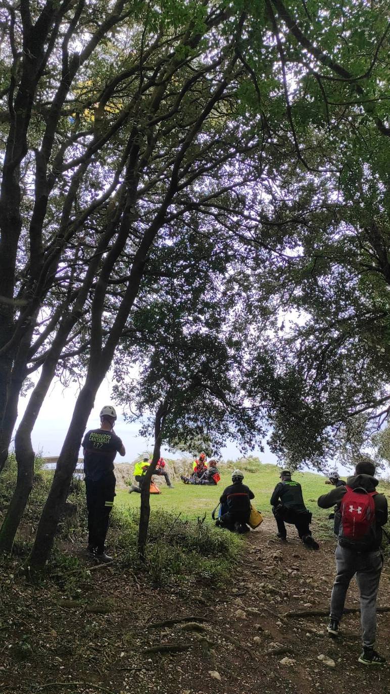 Fotos: Imágenes del rescate en el Monte Buciero de Santoña