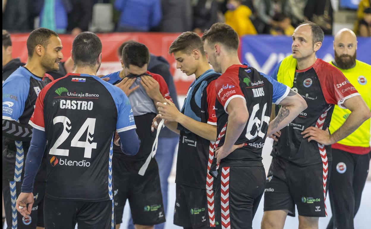 El empate entre Sinfín y Valladolid mantiene la parte baja de la tabla sin cambios en la zona del descenso.