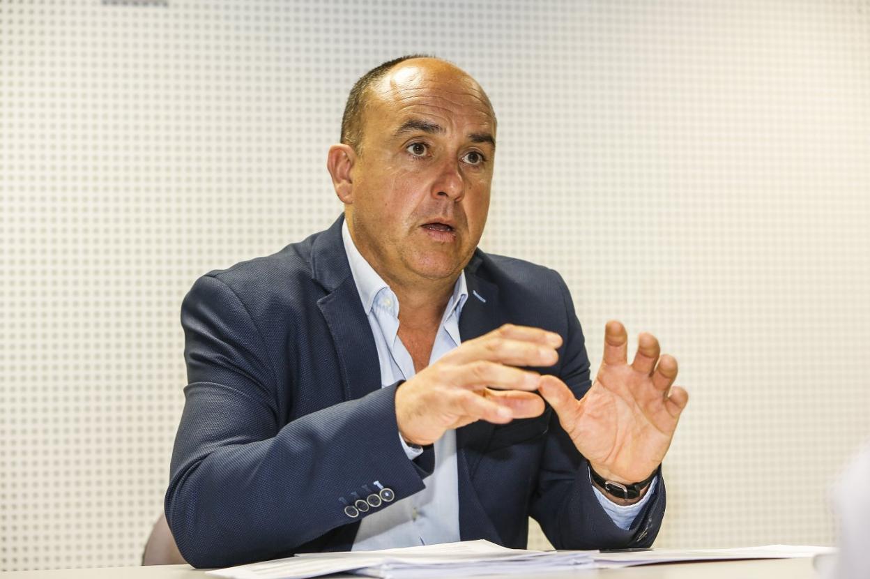 Julio Ricciardiello es uno de los concejales más críticos y combativos.