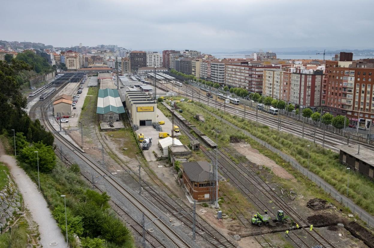 Las vías de la antigua Feve se unificarán con las de Renfe para liberar espacio en la calle Castilla. 