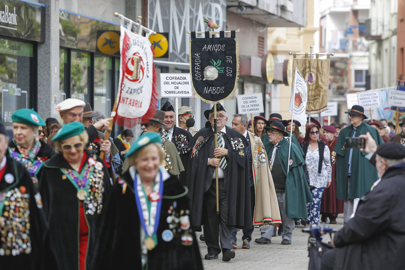 Fotos: Antonio Orozco, cofrade de honor de la Anchoa