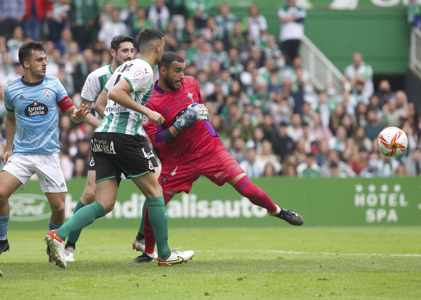 Fotos: El partido del Racing - Celta B, en imágenes