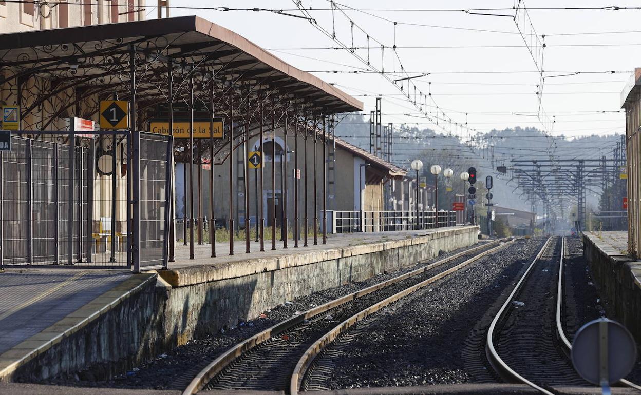 El PP reclama un convenio por escrito que trace las inversiones ferroviarias para los próximos diez años.