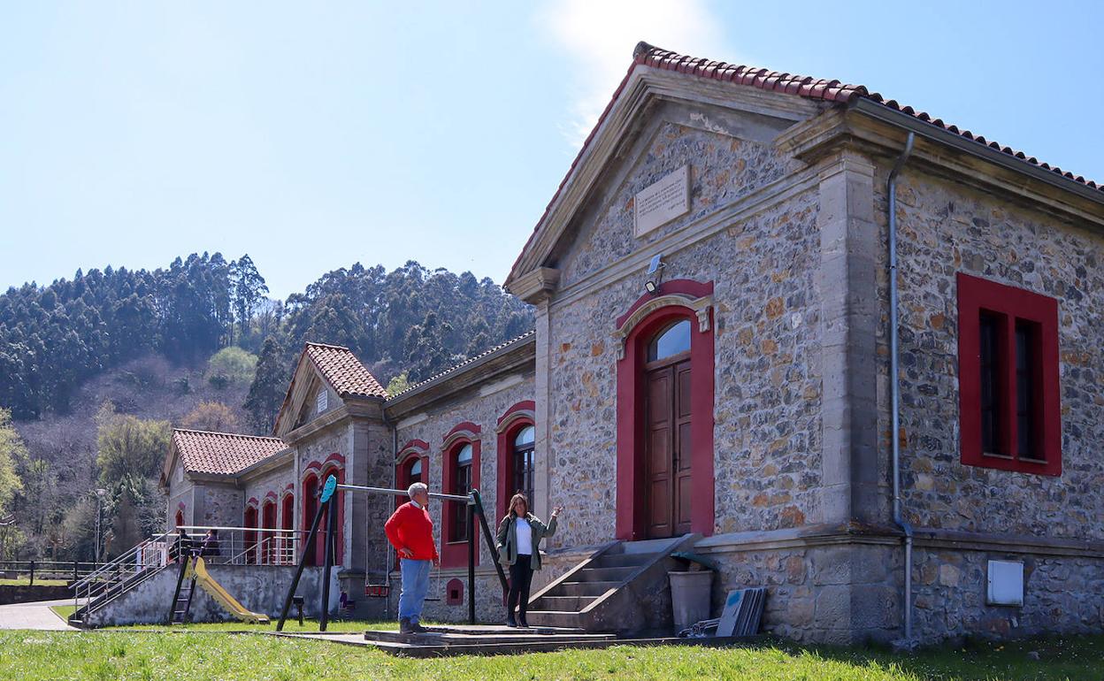 Escuelas de Riaño, que han sido reformadas 