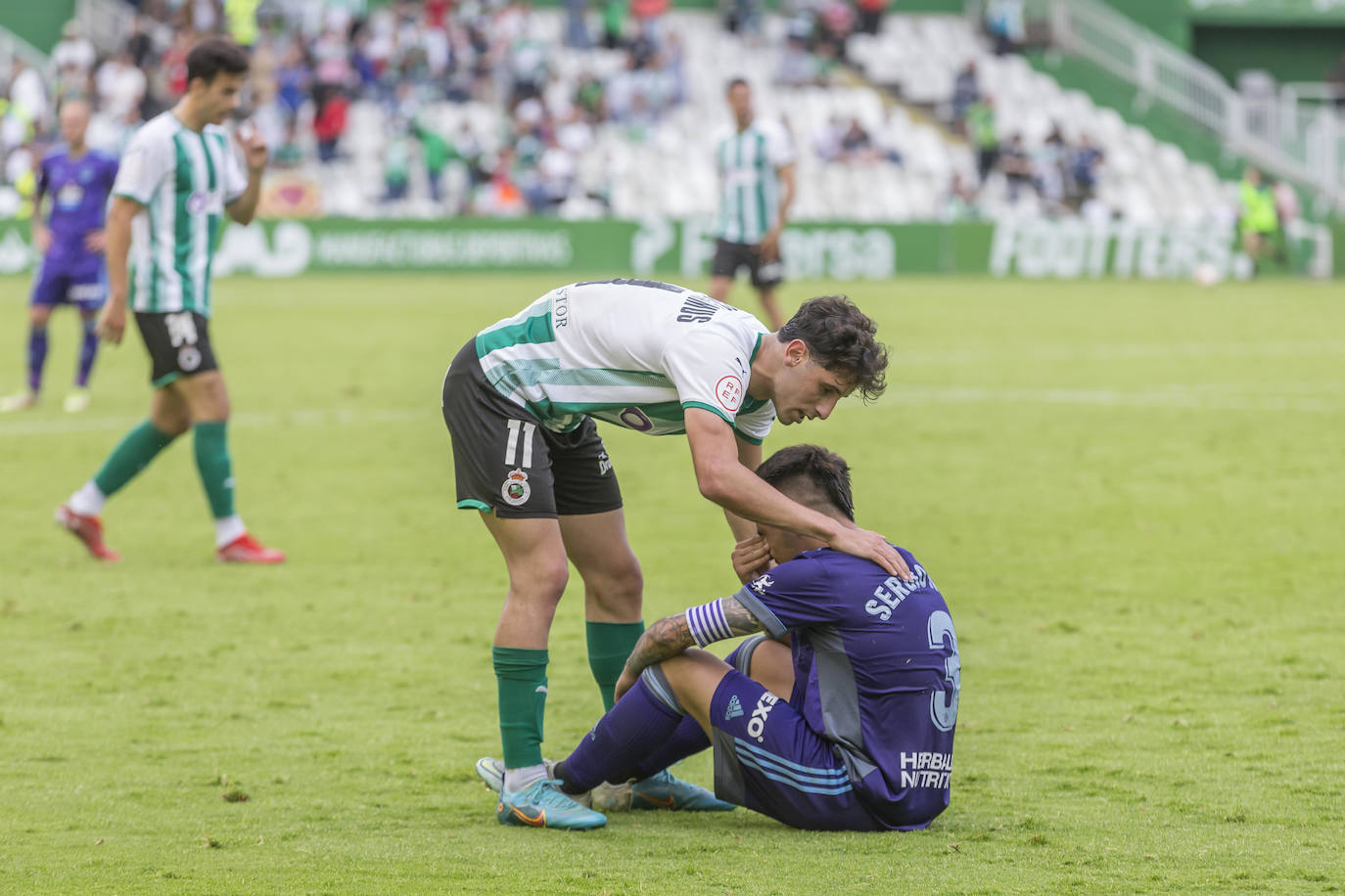 Fotos: Último partido del Racing de la temporada en los Campos de Sport