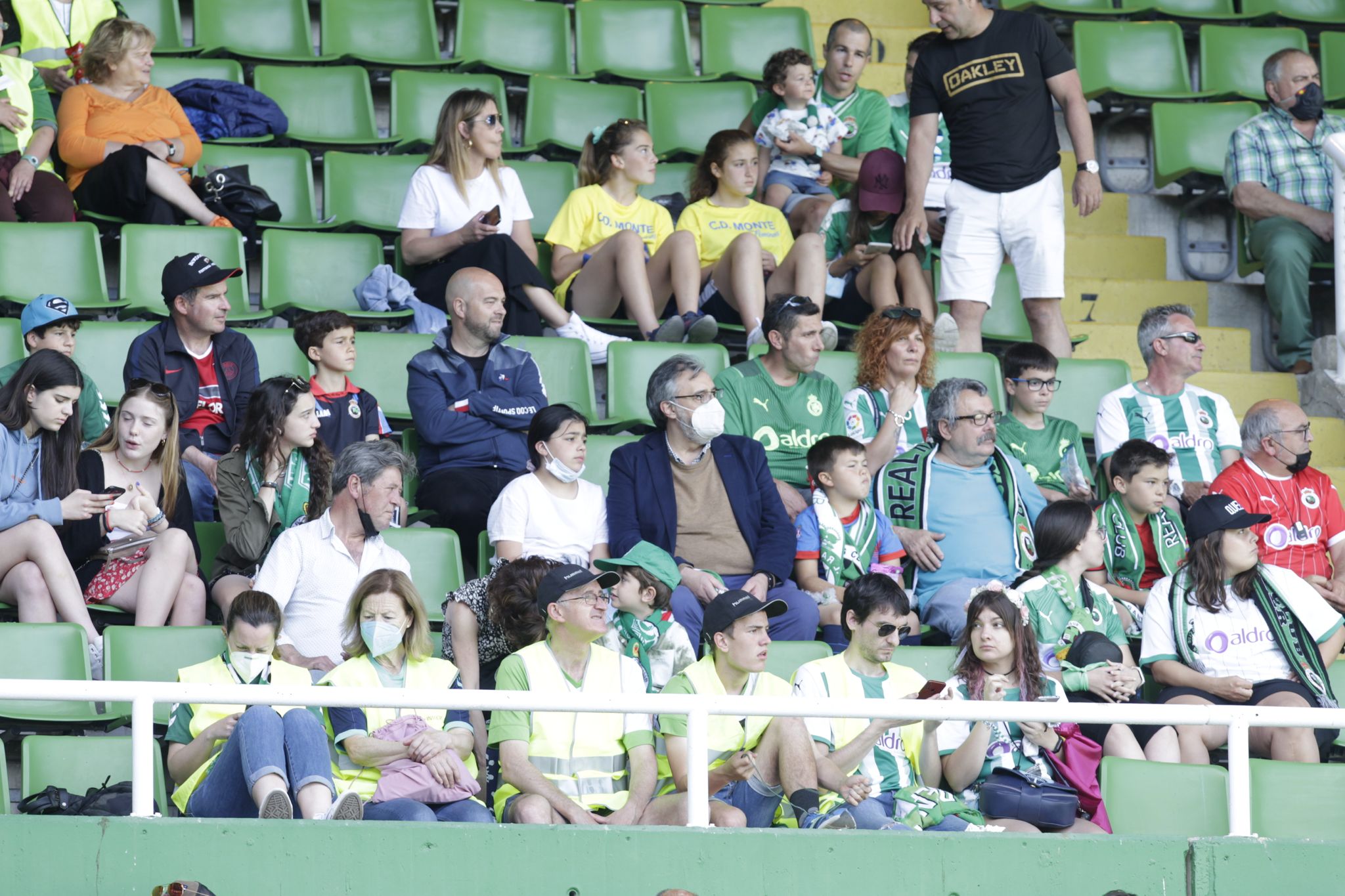 Fotos: Último partido del Racing de la temporada en los Campos de Sport