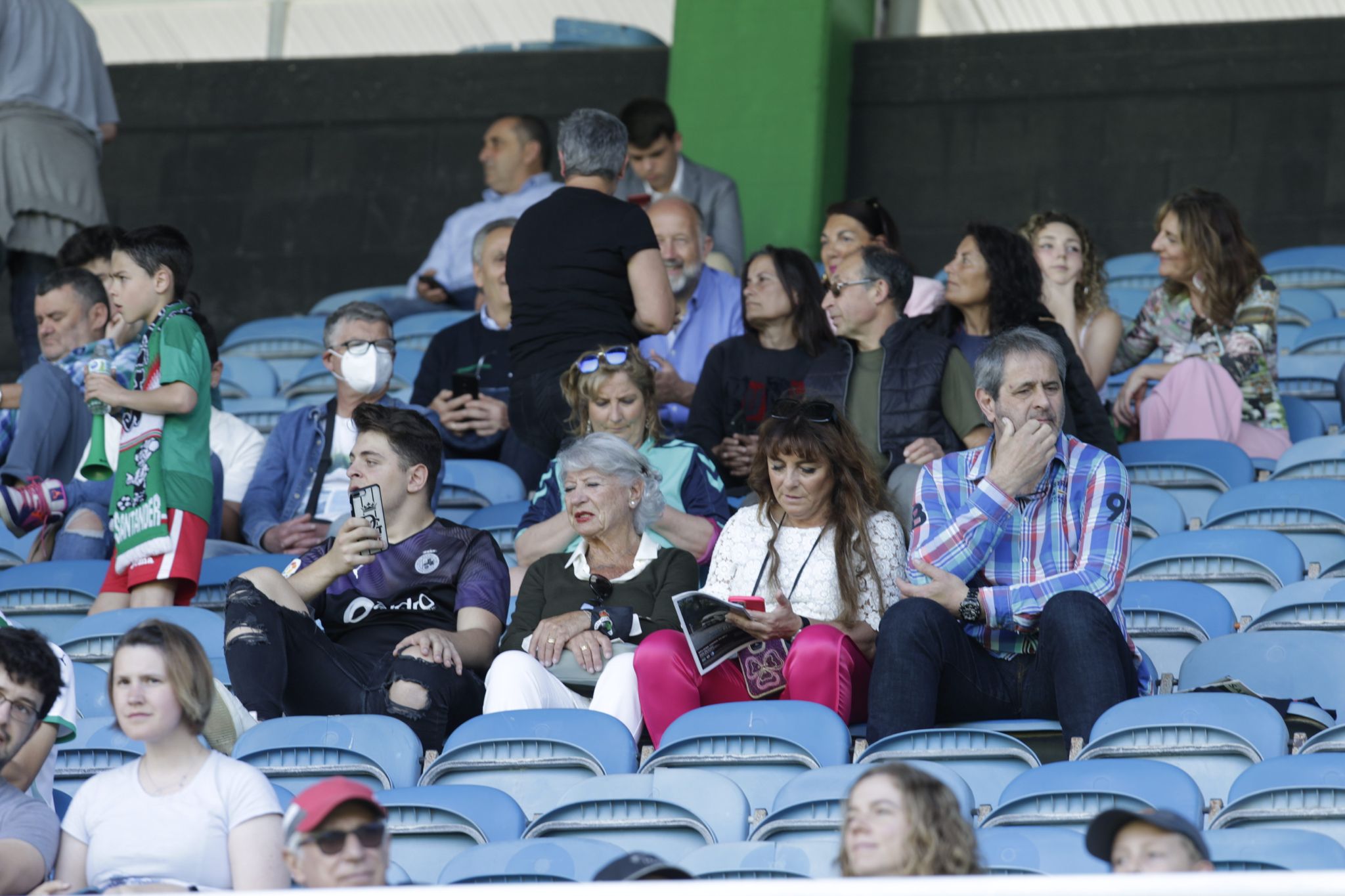 Fotos: Último partido del Racing de la temporada en los Campos de Sport