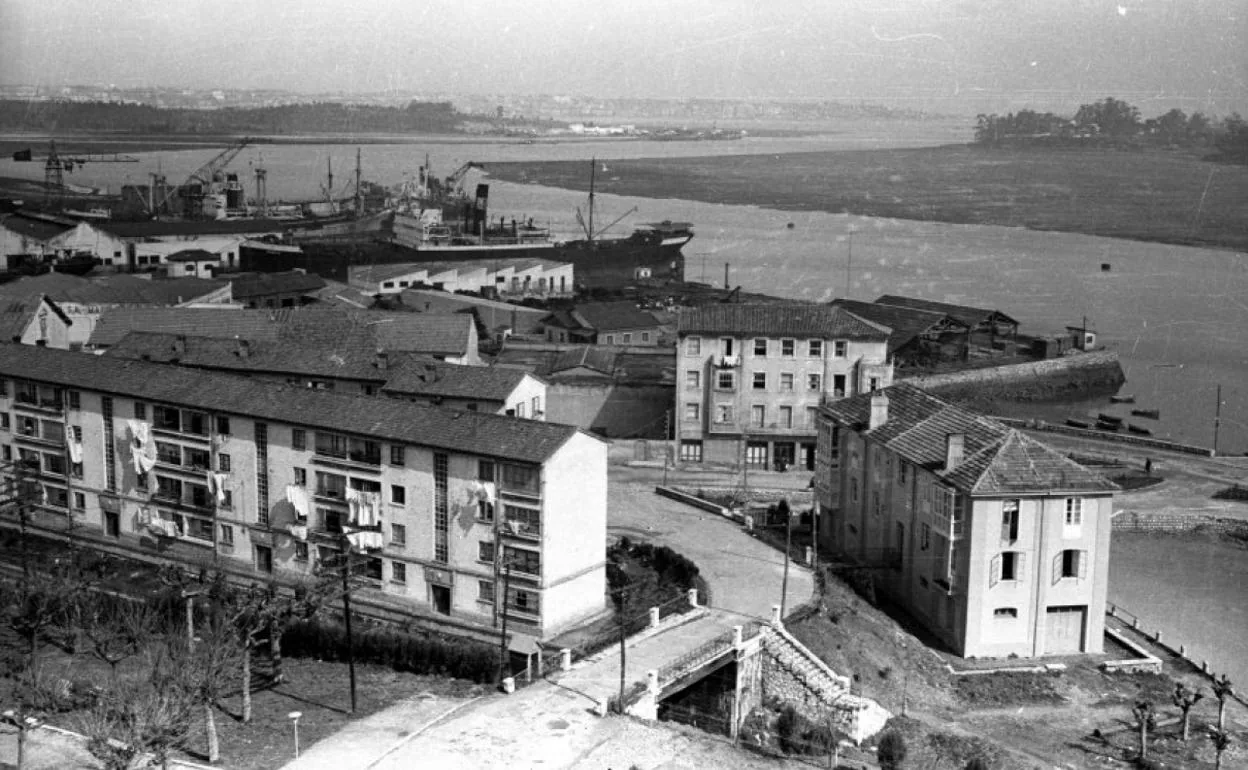 Imagen de archivo que refleja el pasado de El Astillero 