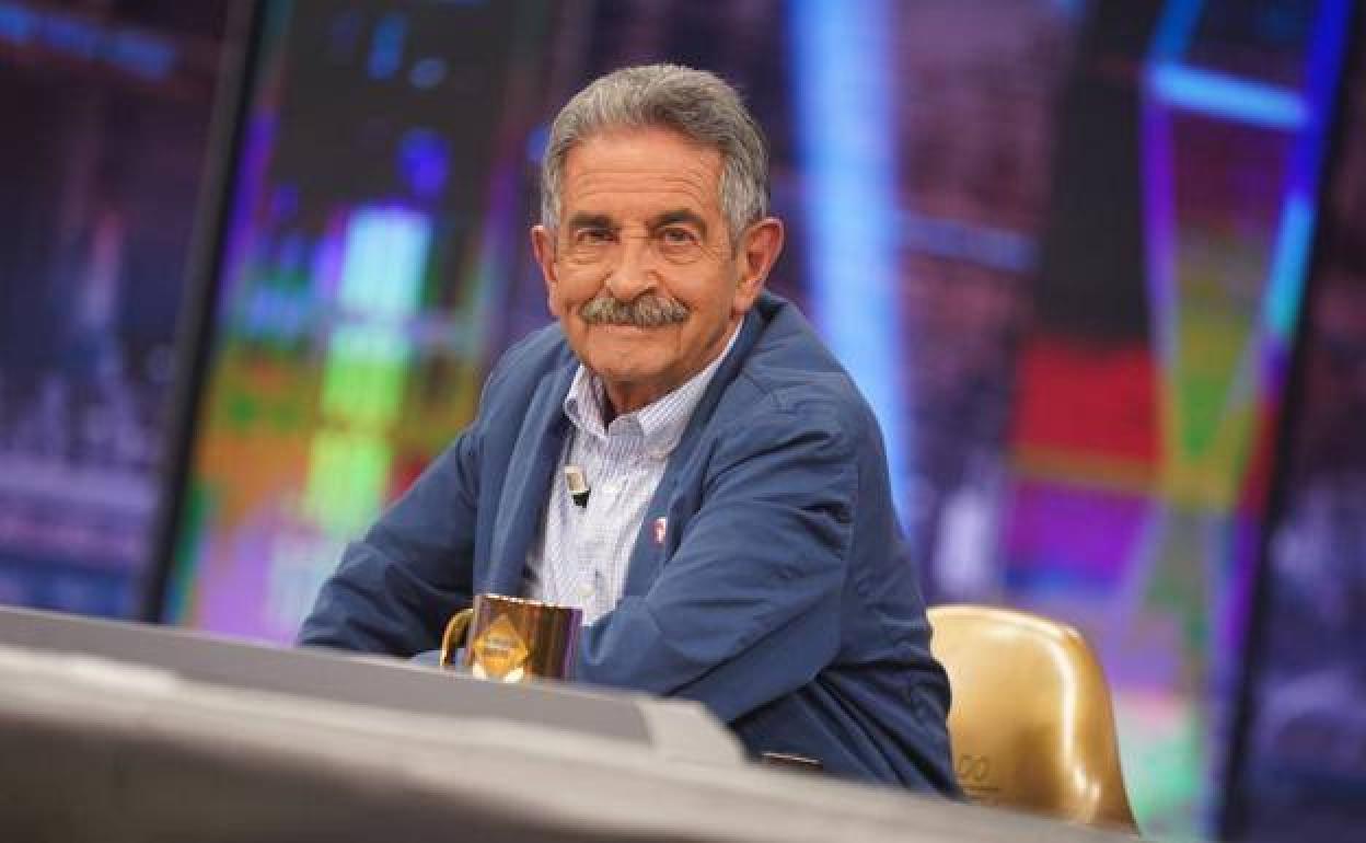 Revilla, en 'El Hormiguero': «El rey emérito es un 'viva la virgen' y un caradura»