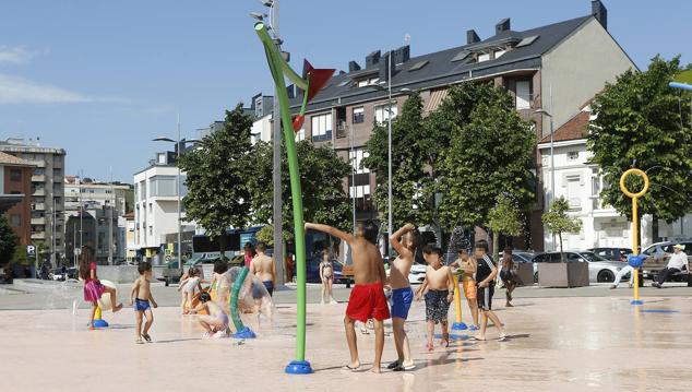 El buen tiempo acompañó a los niños durante la tarde.