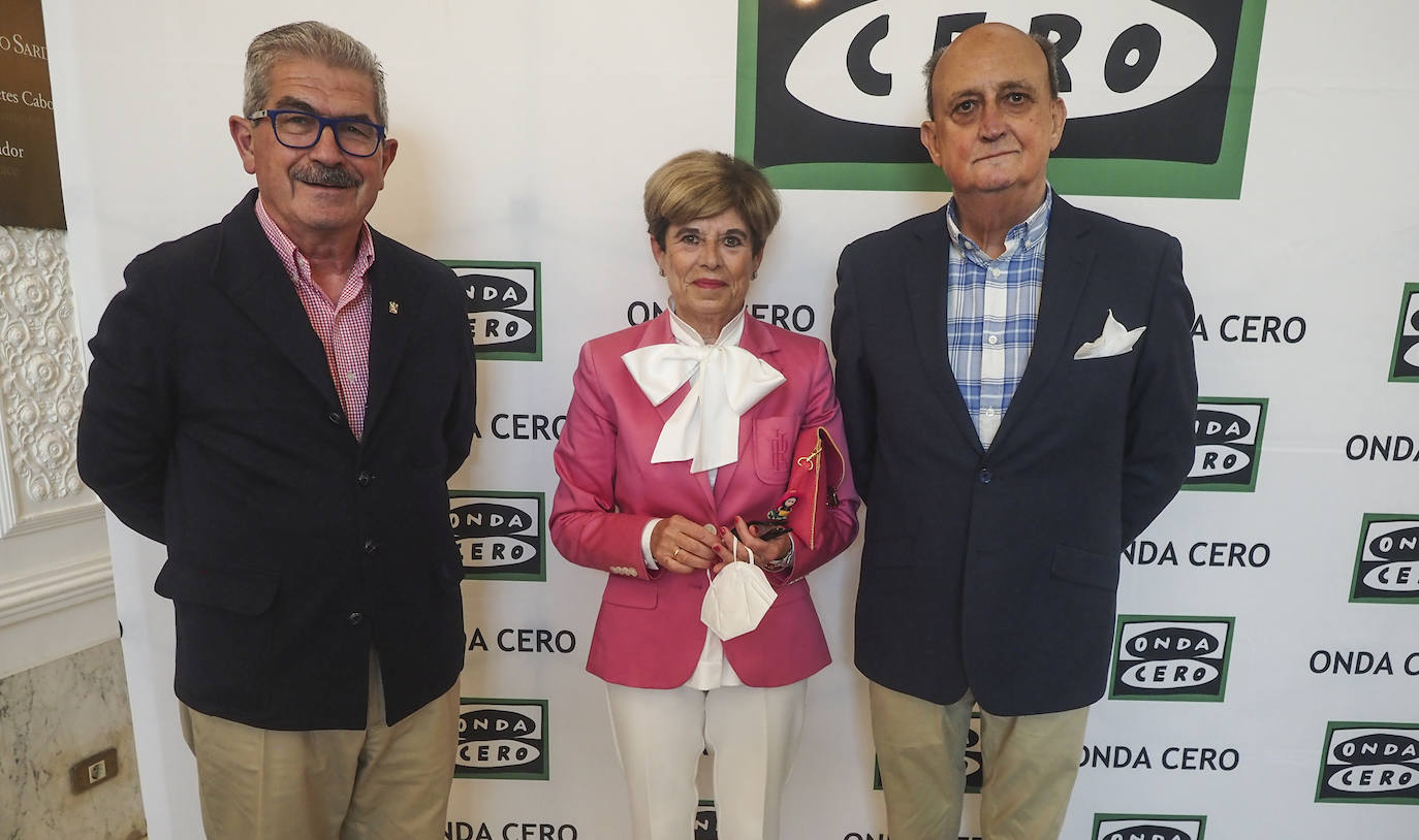 José Ángel Hoyos, Pilar Real y Salvador Arias. 