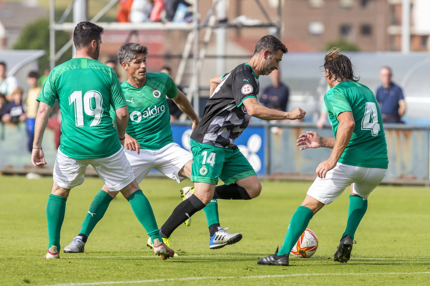 Fotos: Las mejores imágenes del partido de las leyendas verdiblancas