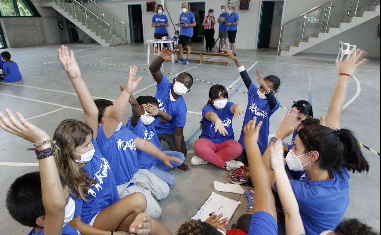 El Ayuntamiento de Torrelavega organiza esta actividad en colaboración con el Servicio de Orientación y Ayuda al Menor (SOAM).