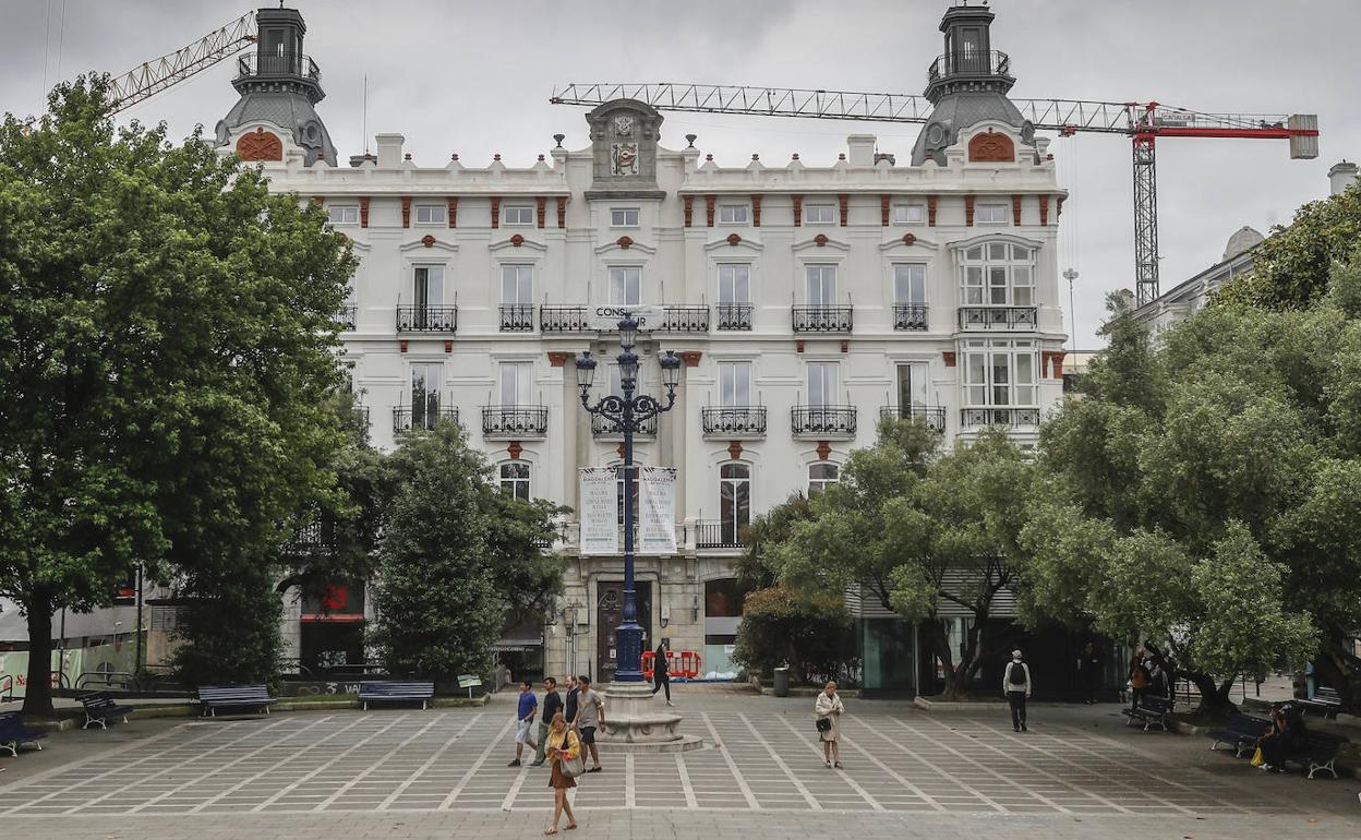 El edificio de la plaza Pombo está prácticamente listo y su inauguración se producirá en las próximas semanas.