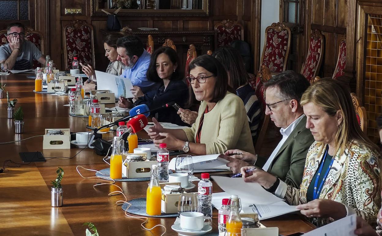 La alcaldesa Gema Igual ha hecho esta mañana un balance de la legislatura. 