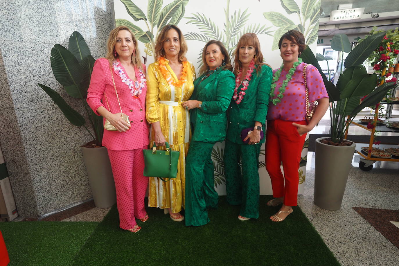 Rosa Melgar, Nuria de Luelmo, Merche Sota, Gema de Luelmo y Beatriz Camargo.