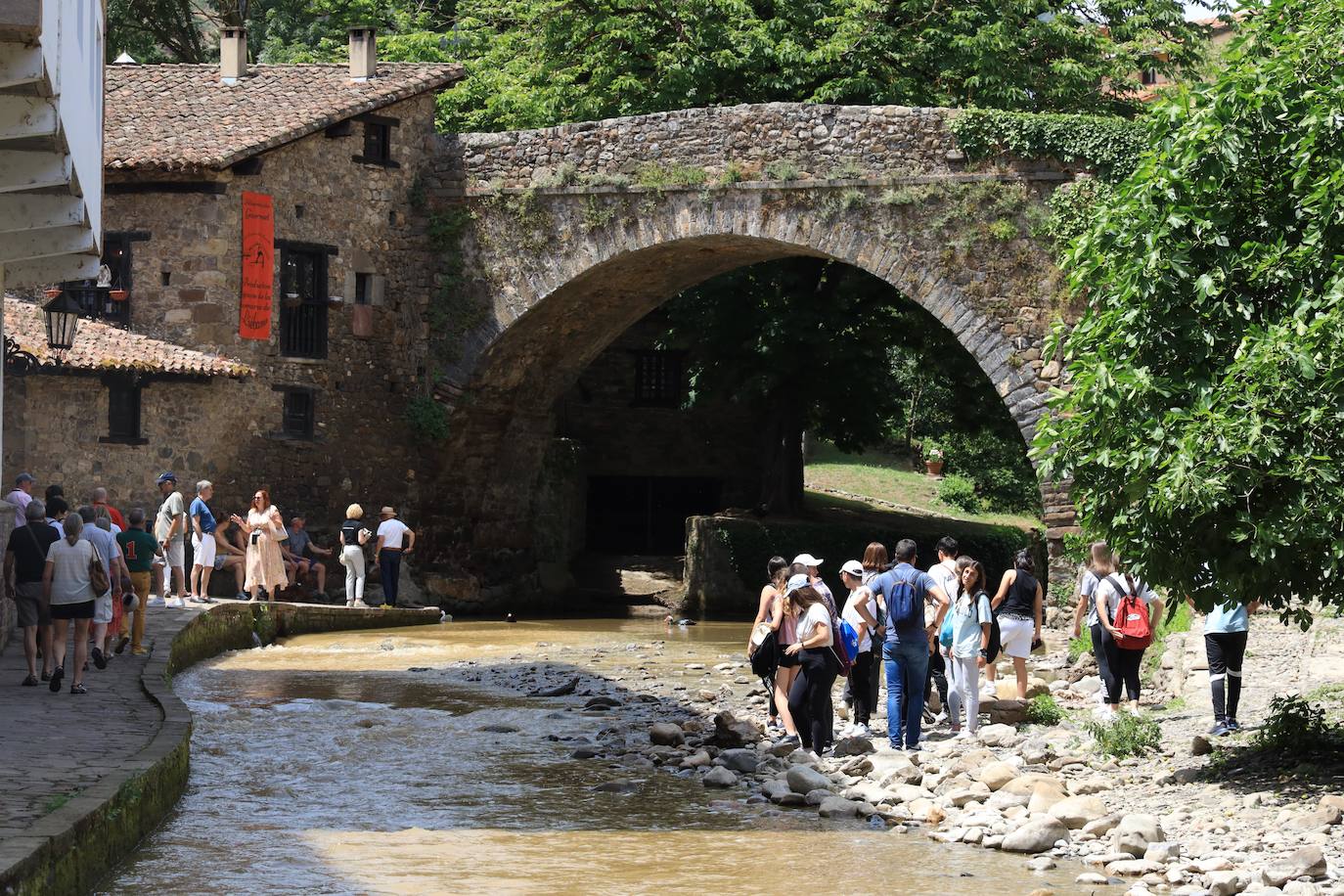 El río, uno de los lugares más frescos de Potes.