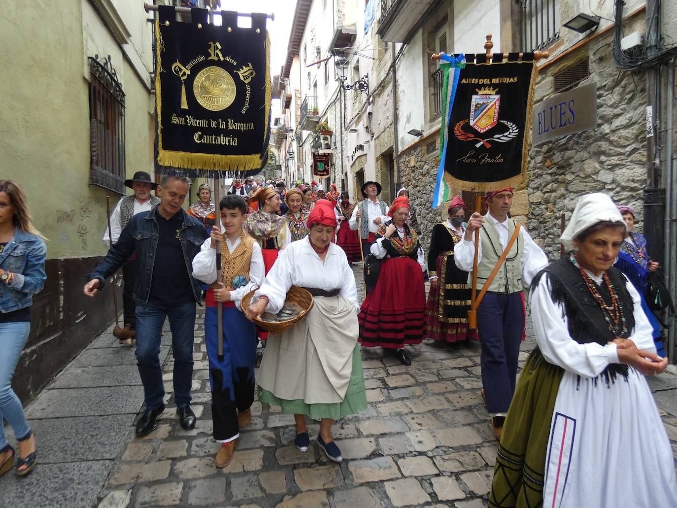 Fotos: Pasarela del traje montañés