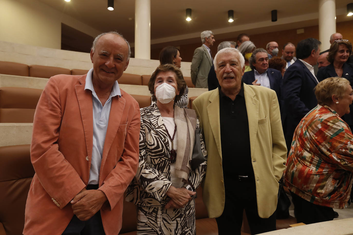 Juan Gónzález Bedoya, María Ángeles Ruiz Tagle y Martín Silván.