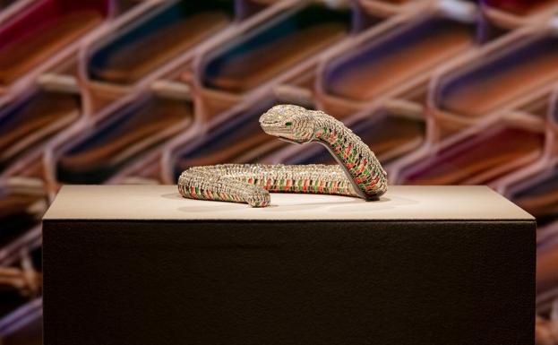 El collar con forma de serpiente encargado para la actriz María Félix se pudo ver en la exposición.