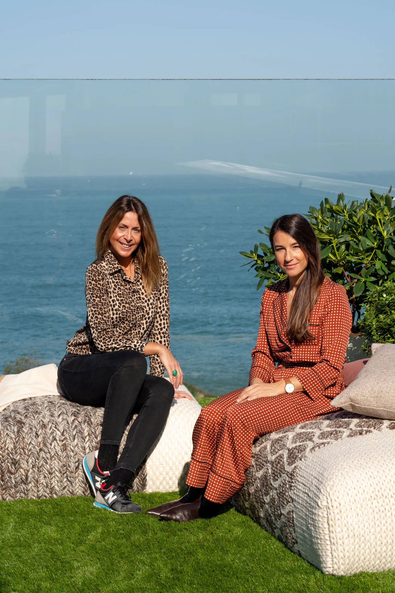 Fotos: Un chalet viejo y oscuro de Castro Urdiales convertido en una casa de diseño a los pies del Cantábrico