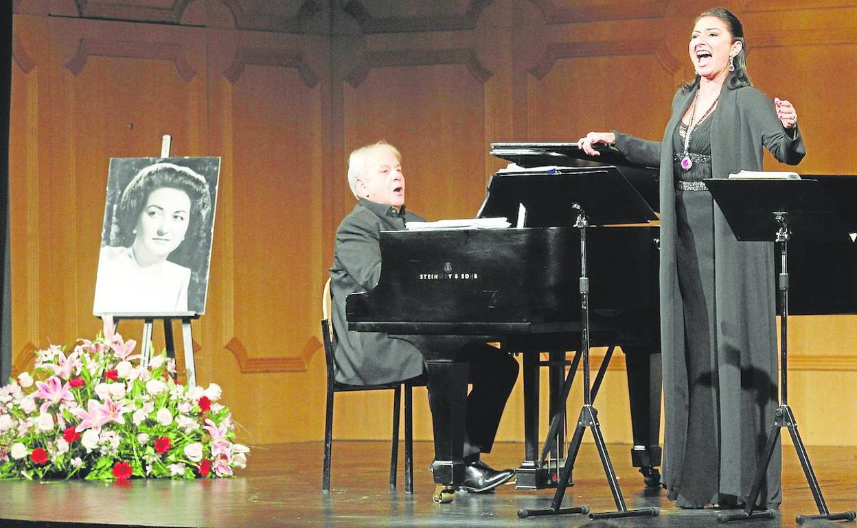 Imagen de un recital de Montserrat Martí Caballé, quien actuará el próximo miércoles en el Casyc.