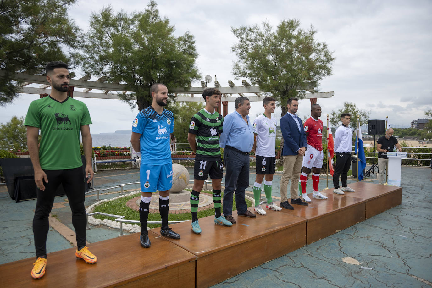 Fotos: Así son las nuevas equipaciones del Racing