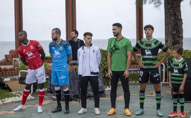 Todas las equipaciones del conjunto cántabro.