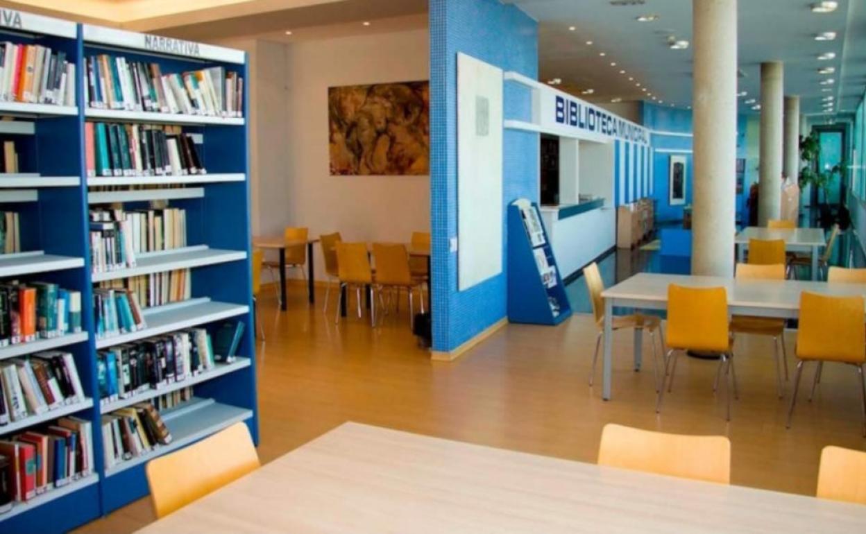 La biblioteca de Noja inicia una campaña solidaria para el Banco de Alimentos