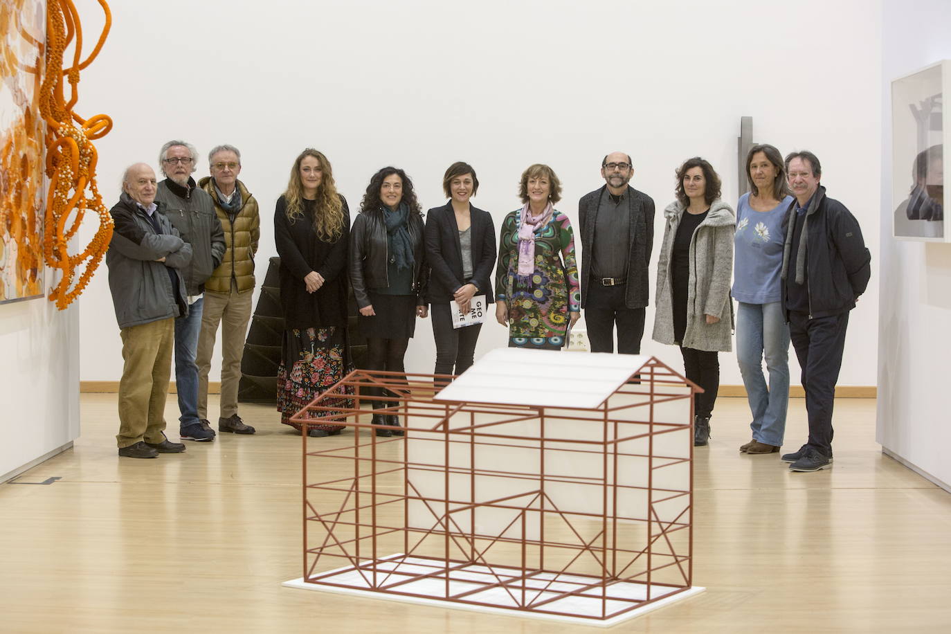 Miguel González, Pablo Hojas, Xesús Vázquez, Marta Mantecón, Emilia Trueba, Carmen Quijano, Eva Ranea, Luis Alberto Salcines, Arancha Goyeneche, Gloria Bermejo y Eduardo Gruber.