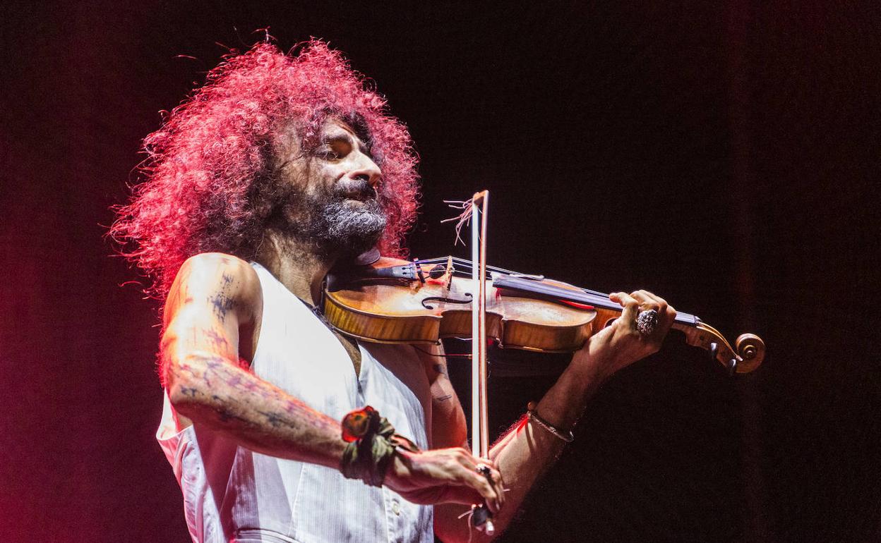 Malikian, afincado en España desde hace quince años, regresa a Comillas. En la imagen, su último concierto en la Magdalena en 2021. 