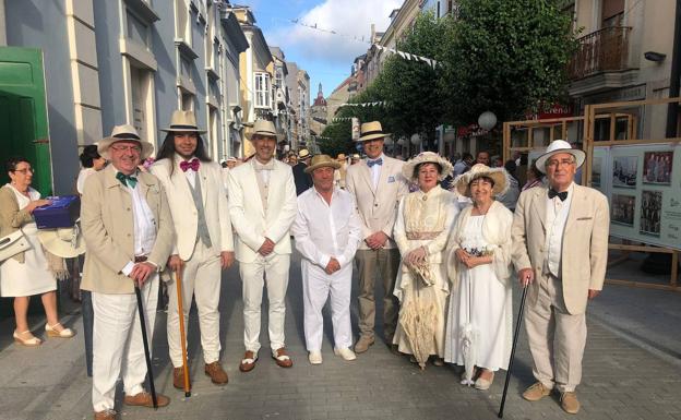 Los integrantes de la Coral Voces Cántabras.