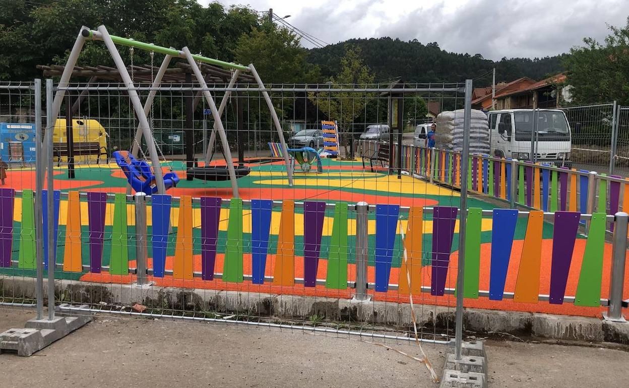 Imagen del nuevo espacio antes de la retirada del vallado de las obras 
