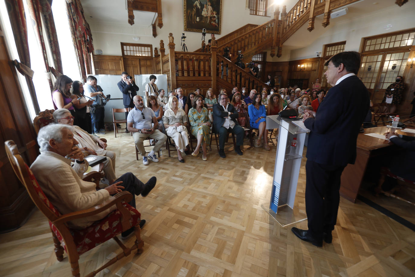 Fotos: Lola Herrera y José Sacristán, premiados por la UIMP