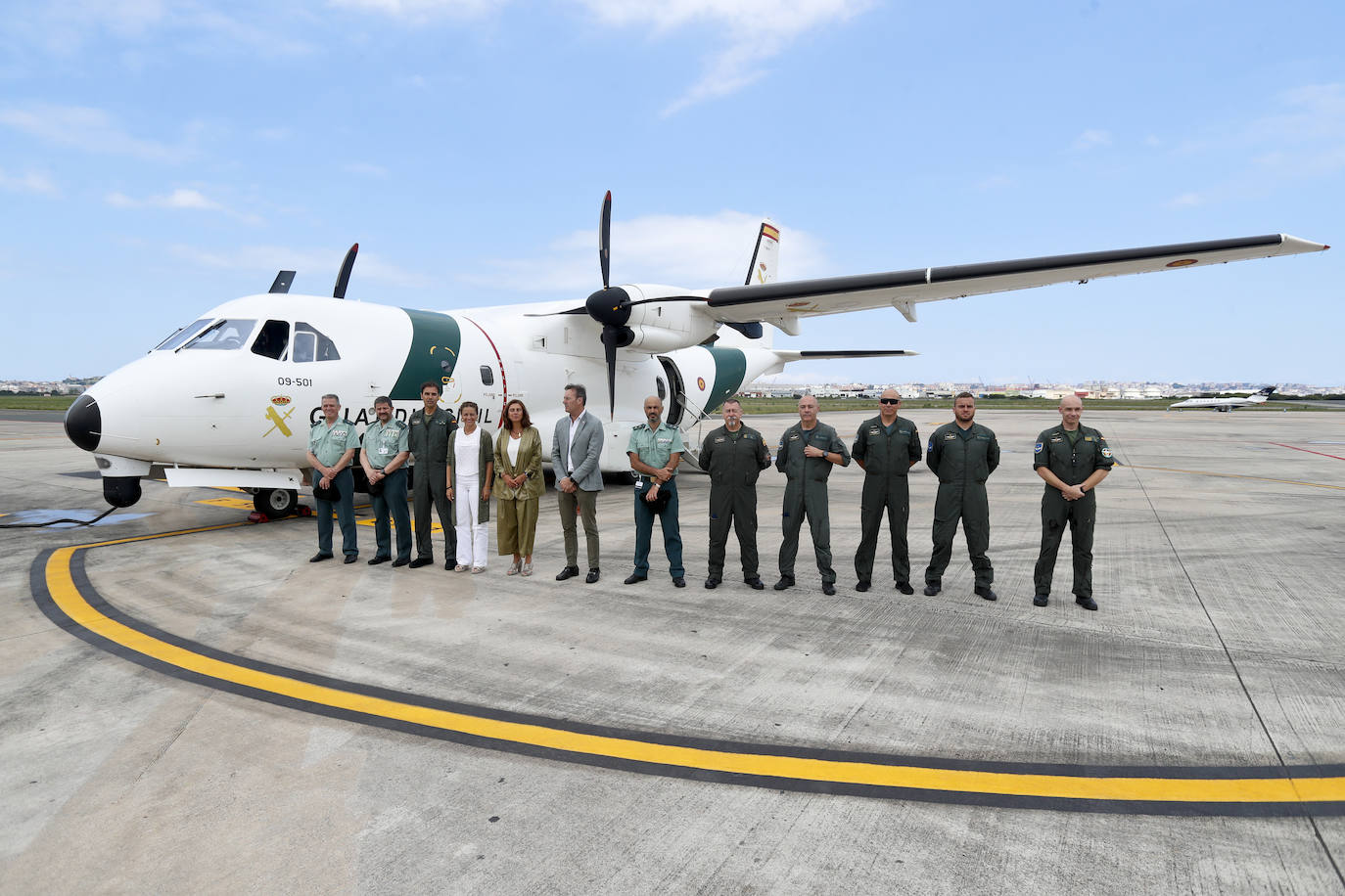 Un periodista y un fotógrafo de El Diario Montañés acompañaron a la expedición aérea.