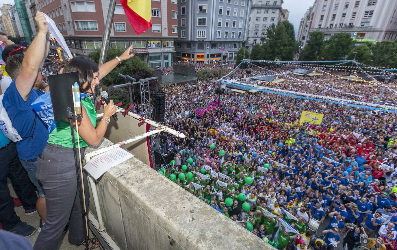 Fotos: Las mejores imágenes del pasacalles