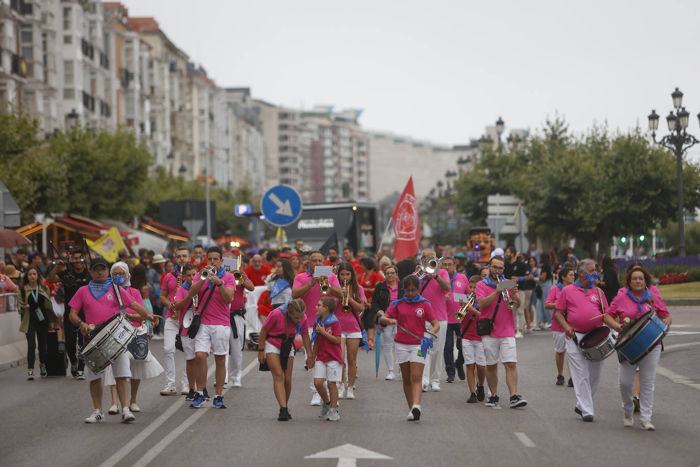 Fotos: Las mejores imágenes del pasacalles