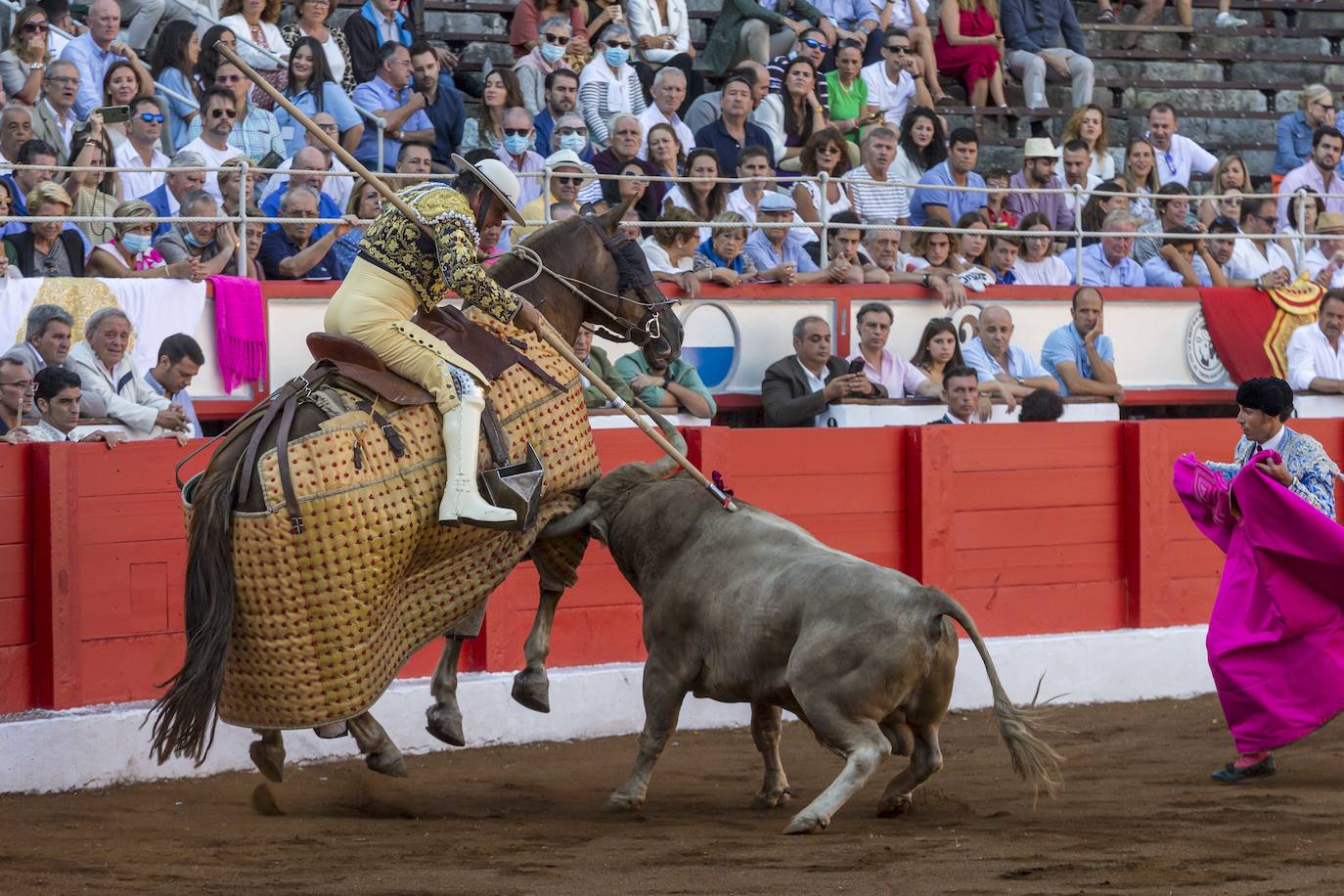 Fotos: La primera corrida de Feria, en imágenes