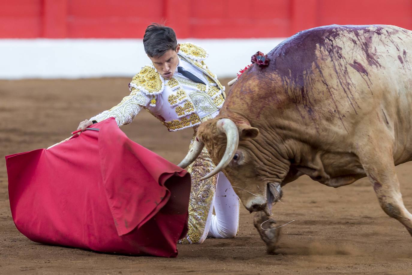 Fotos: La primera corrida de Feria, en imágenes