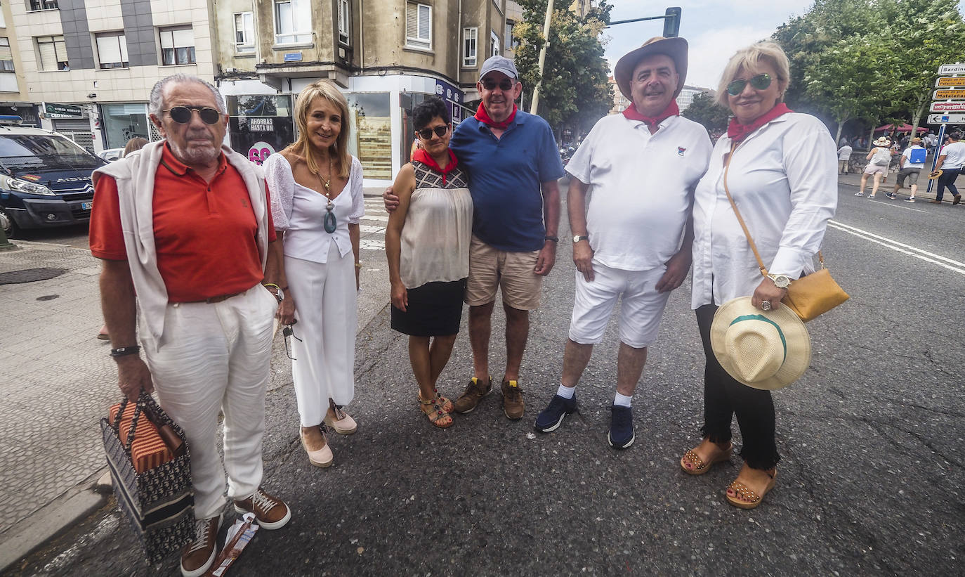 Juan Blanco, Adela González, Ana Alvarado, Pedro Gómez, Javier Ortega y Gresaley Figueroa. 