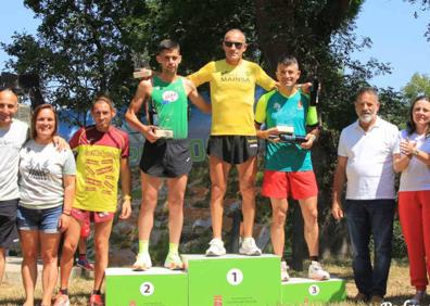 Imagen secundaria 1 - El podio masculino absoluto y el vencedor, Félix Javier Martínez.