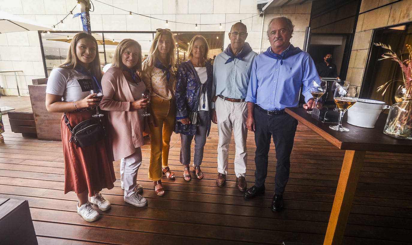 Vanesa Pomposo, Yolanda García, Belén Martín, Beatriz López, Alberto Rodríguez Arango y Joaquín Moro. 